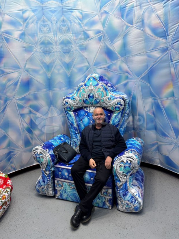 Надувной трон Надувной трон