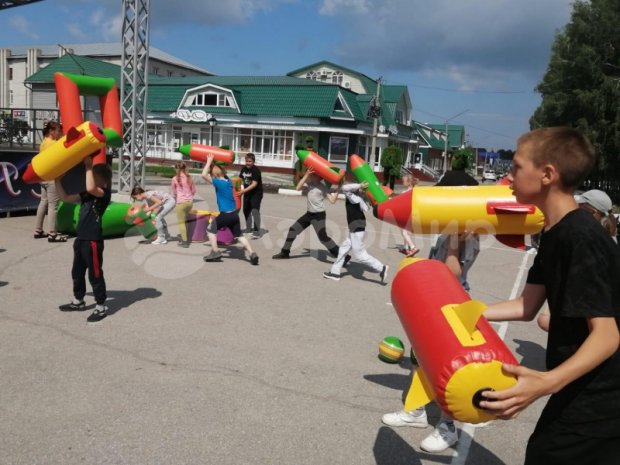 Бомбардир Бомбардир