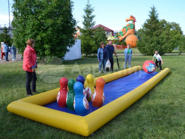 Гигантский боулинг Гигантский боулинг