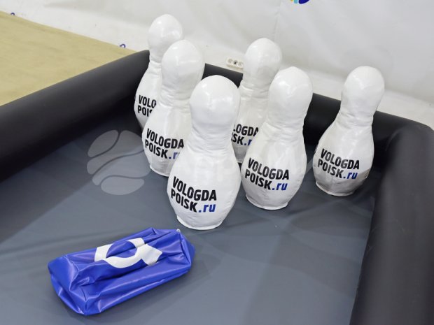 Гигантский боулинг Гигантский боулинг