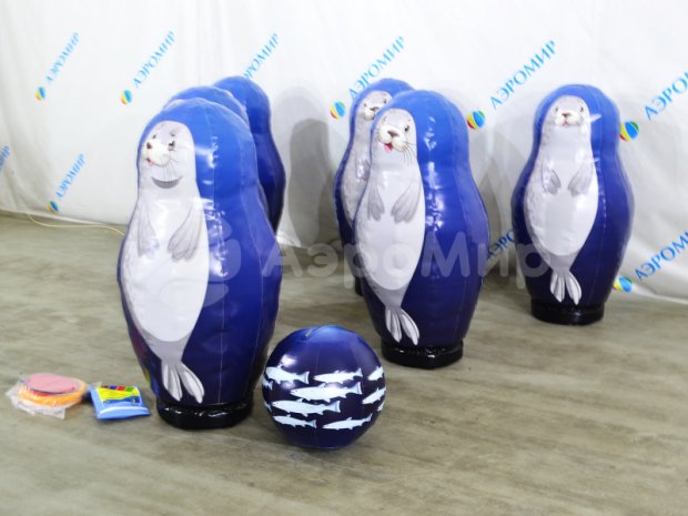 Большие кегли с мячом Большие кегли с мячом