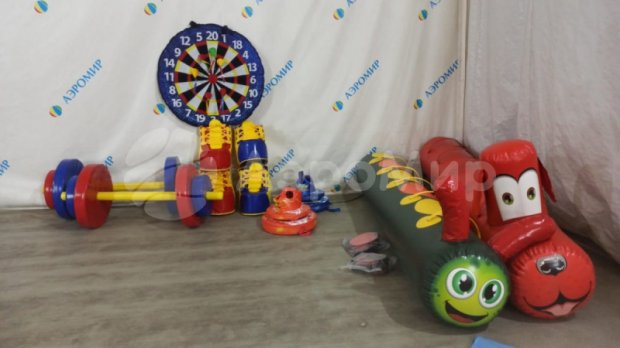 Гигантские кеды Гигантские кеды