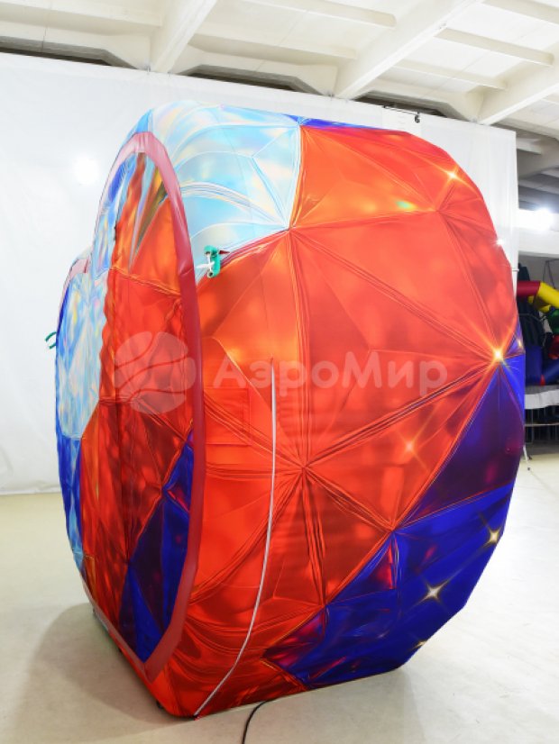 Надувная фотозона Сердце Надувная фотозона Сердце