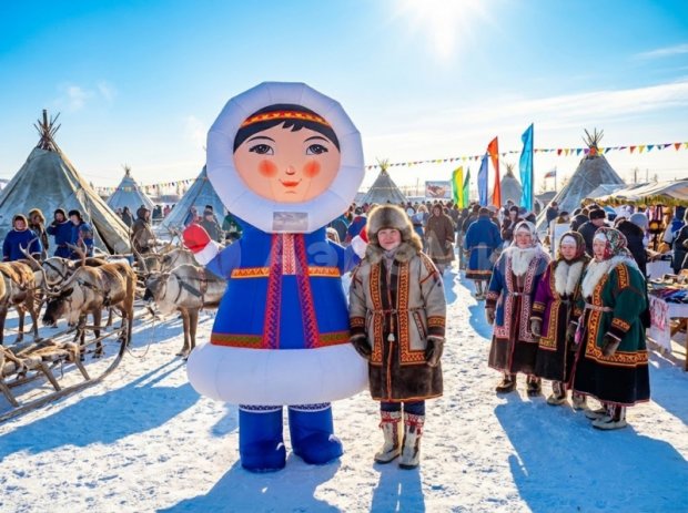 Национальные костюмы Национальные костюмы