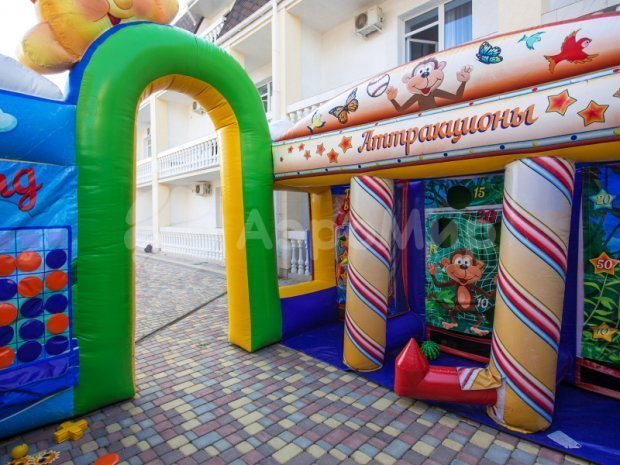 Надувные игровые комплексы Надувные игровые комплексы