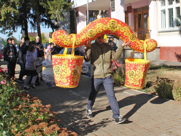 Коромысло Коромысло