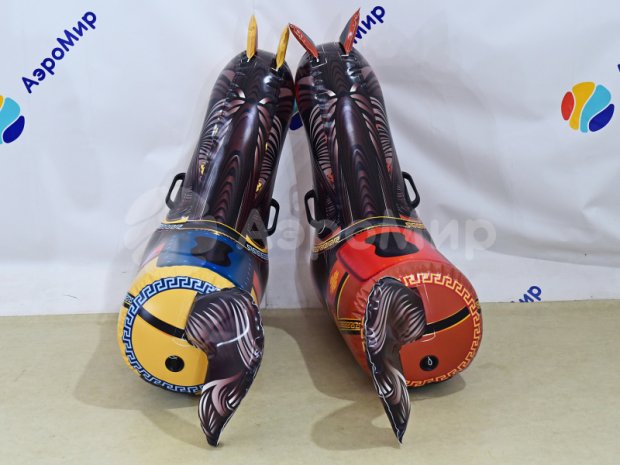 Лошадиные скачки Лошадиные скачки