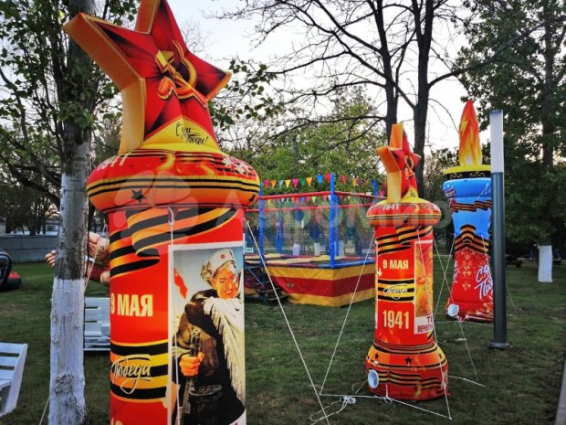 Колонна со звездой Колонна со звездой