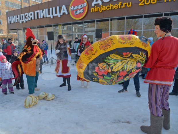 Гигантская ложка Гигантская ложка