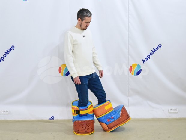 Гигантские ботинки Гигантские ботинки