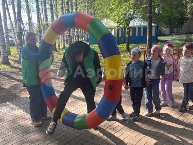 Гигантский обруч Гигантский обруч