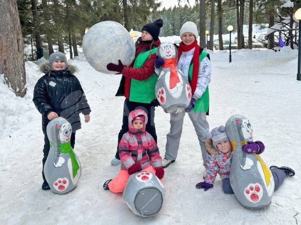 Мягкие кегли с мячом Мягкие кегли с мячом