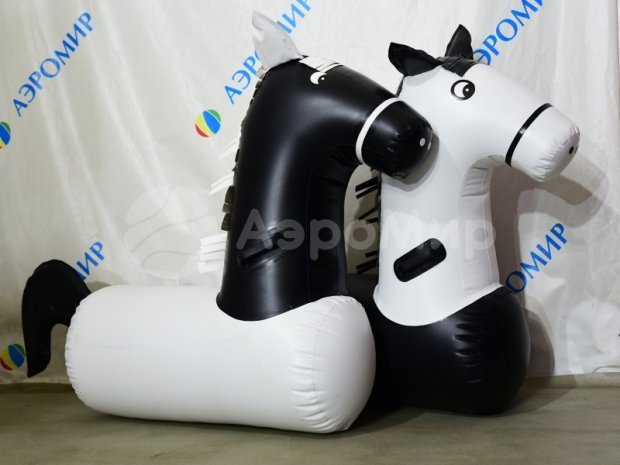 Лошадиные скачки Лошадиные скачки