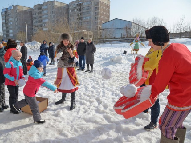 Поймай снежки Поймай снежки