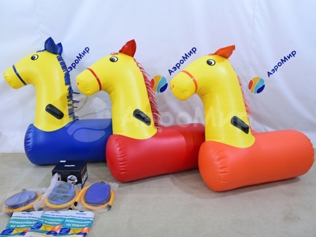 Лошадиные скачки Лошадиные скачки