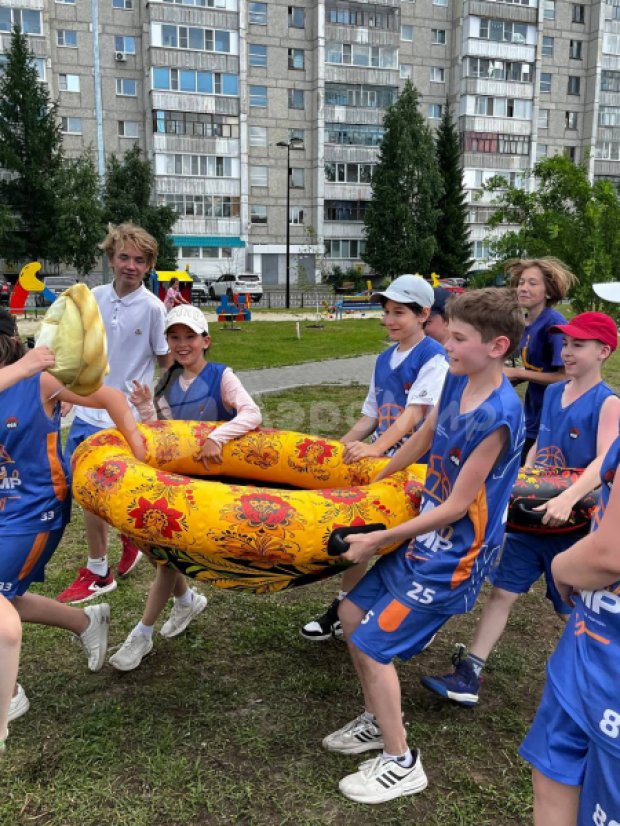 Гигантская ложка Гигантская ложка