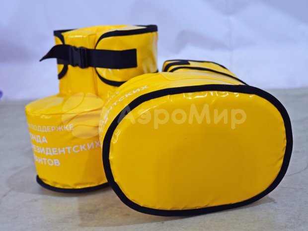 Гигантские ботинки Гигантские ботинки