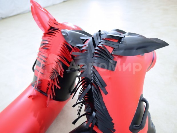 Лошадиные скачки Лошадиные скачки