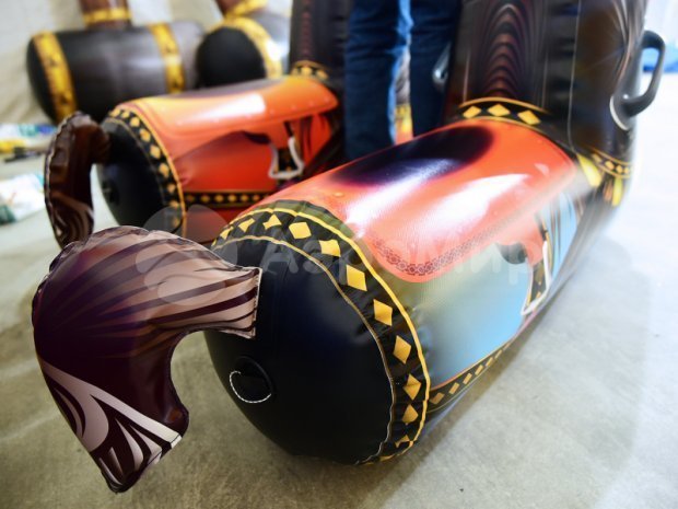 Лошадиные скачки Лошадиные скачки