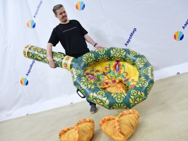 Гигантская ложка Гигантская ложка