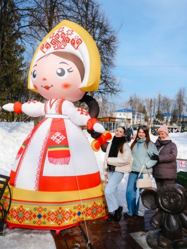 Девочка Масленица Девочка Масленица