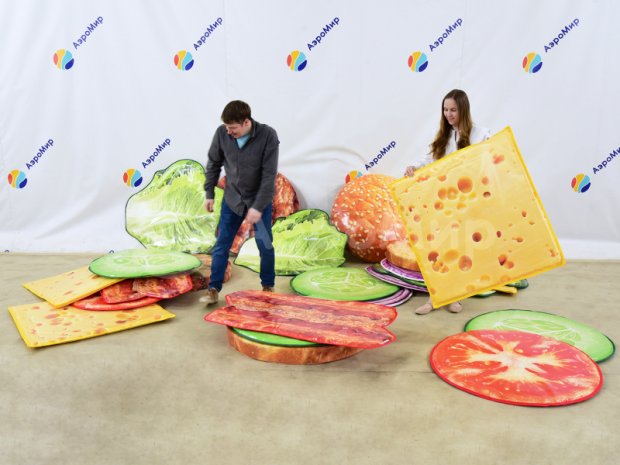 Мега бургер Мега бургер