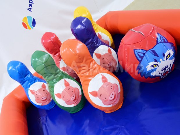 Гигантский боулинг Гигантский боулинг