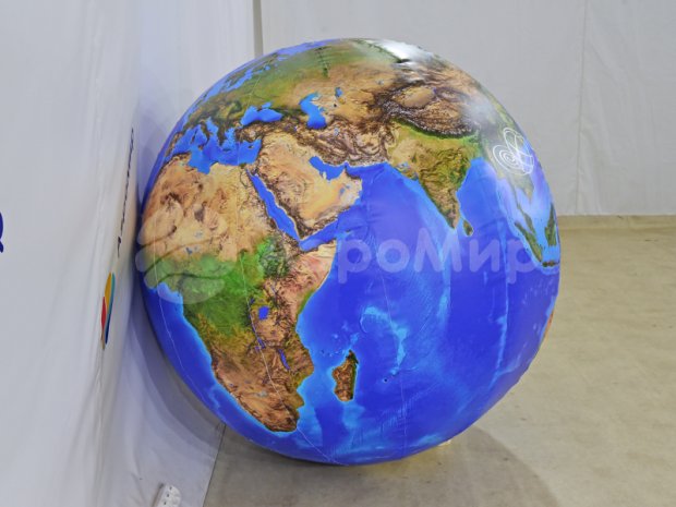 Большой надувной мяч Большой надувной мяч