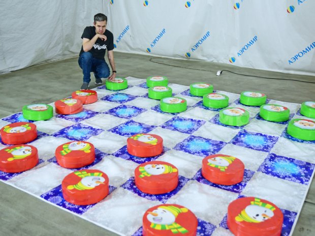 Гигантские шашки Гигантские шашки