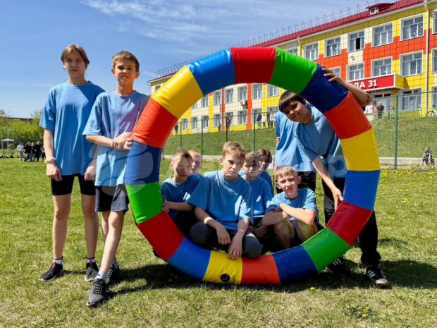 Гигантский обруч Гигантский обруч