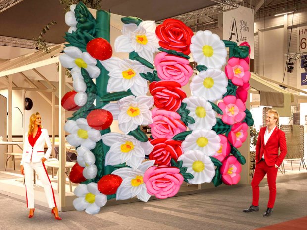 Панно из надувных цветов Панно из надувных цветов