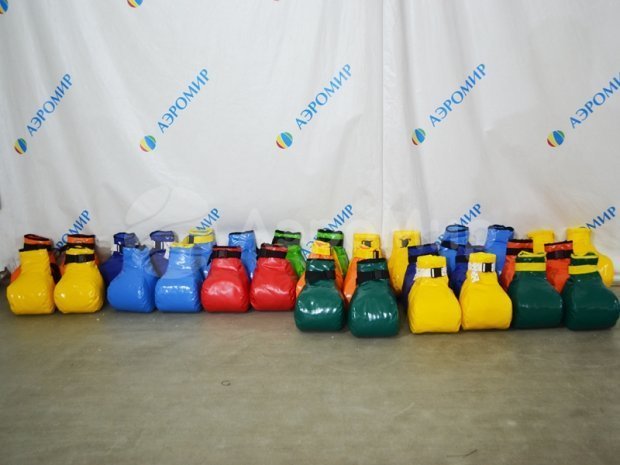 Гигантские перчатки Гигантские перчатки