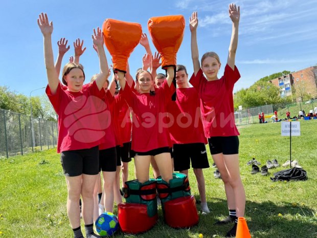 Гигантские перчатки Гигантские перчатки