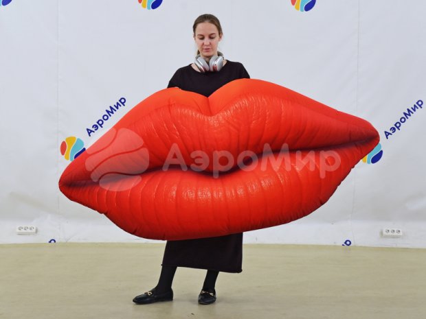 Губы-подушка Губы-подушка