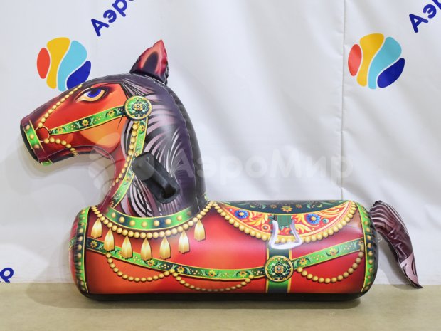 Лошадиные скачки Лошадиные скачки