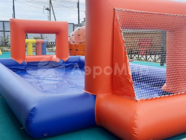 Скользкий футбол Скользкий футбол