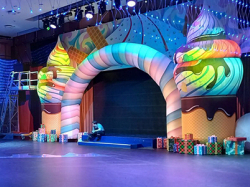 Надувные декорации