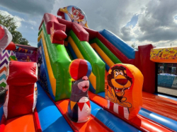 Как привлечь больше гостей к вашему надувному аттракциону?