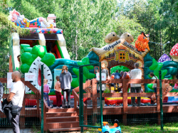 Уличные надувные батуты