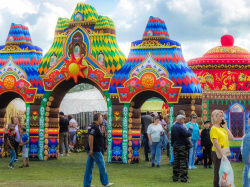 Надувные конструкции для парков и общественных пространств