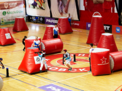 Укрытия и игровые поля для лазертага