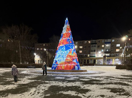 Конус-дом с подсветкой новогодний в г. Гай