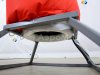 Фигура аэромена на двух ногах с логотипом