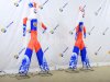 Фигура аэромена на двух ногах с логотипом