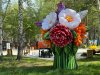 Гигантский букет надувной на празднике в Верхней Пышме