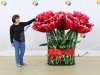 Надувной цветок Гвоздика — торжественное оформление Дня Победы