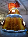 Колокольчик дом — новогодняя надувная конструкция с фото зоной внутри