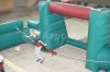 Надувной кикер — командная игра в футбол
