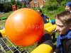 Гигантская игровая ракетка