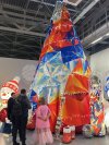 Конус-дом притягивает взгляды, удерживает внимание, одна конструкция — десятки сценариев